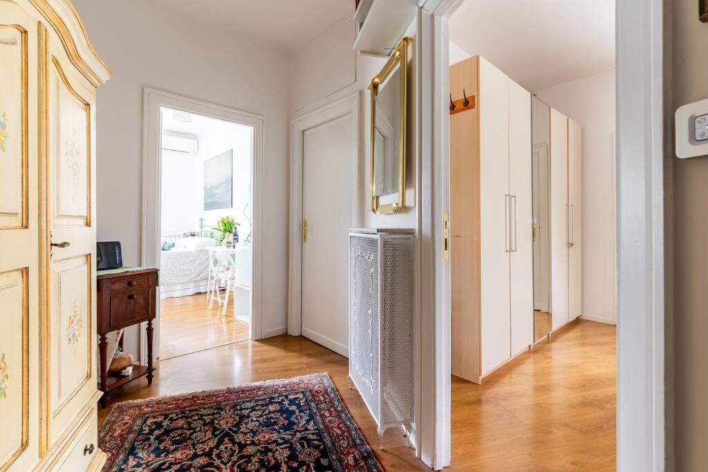 Vatican Almond Tree Penthouse Apartment *